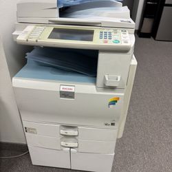 Commercial Color Copier Works Great 