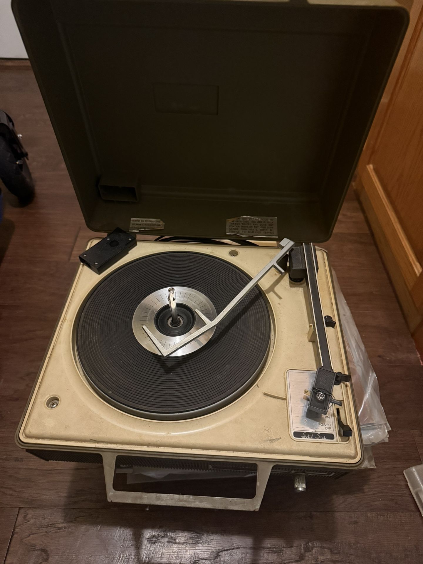 General Electric Automatic Record Player
