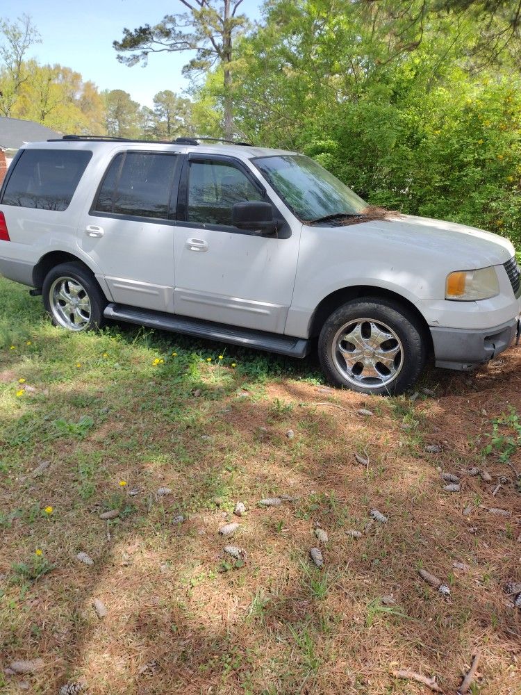 2003 Ford Expedition