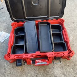Milwaukee Packout Tool Box