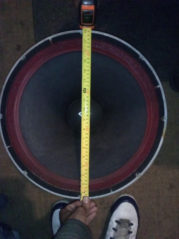 🔊 Cerwin Vega 18 Inch Old School Vintage