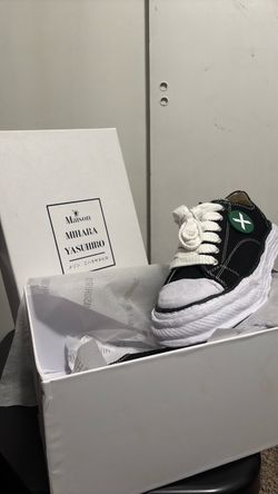 Maison Mihara Yasuhiro Black Low-Top Sneakers