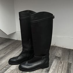 Women's boots