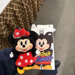 Mickey and friends blind box