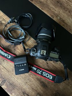 CANON Mark II 7 D