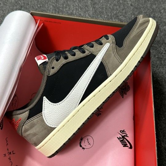 ππ§lπ² π«ππ©lπ² π¨π§ π G@ππΌπ½π€π’ππ€π¬.ππππ‘ AJ 1 travis scott mocha
