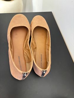 Women’s Flats