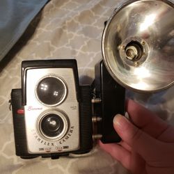 Brownie Starflex Camera