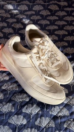 Lululemon Men’s Shoes 