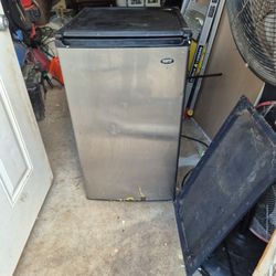 Mini Fridge $50 OBO