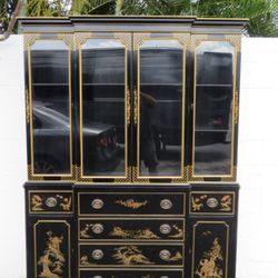 Chinoiserie Hollywood Regency Large China Cabinet Cupboard by Drexel 2224 