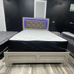 Queen Mattress Come With Light 💡 Bed 🛌 Frame (Headboard & Footboard) And Free Box Spring - Free Delivery 🚚 Today To Reasonable Distance 