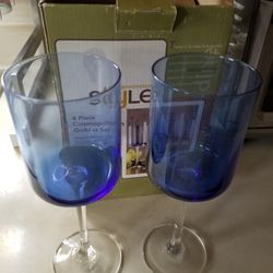 Ty Pennington Style Glass Goblet Set