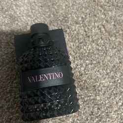 Valentino Cologne