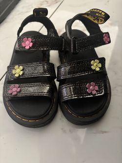 Dr Martens klaire sandals kids