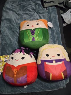 Sanderson Sister Squismallows