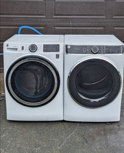 2024 GE XL Capacity 5.0 cuft washer and 7.4 cuft Electric Dryer. Works Perfect. 30 Days warranty