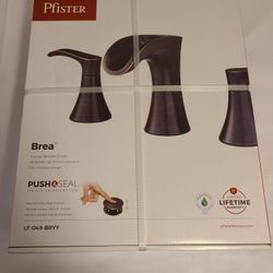 Pfister LF-049-BRYY Brea Widespread 2 Handle Bathroom Faucet (New)