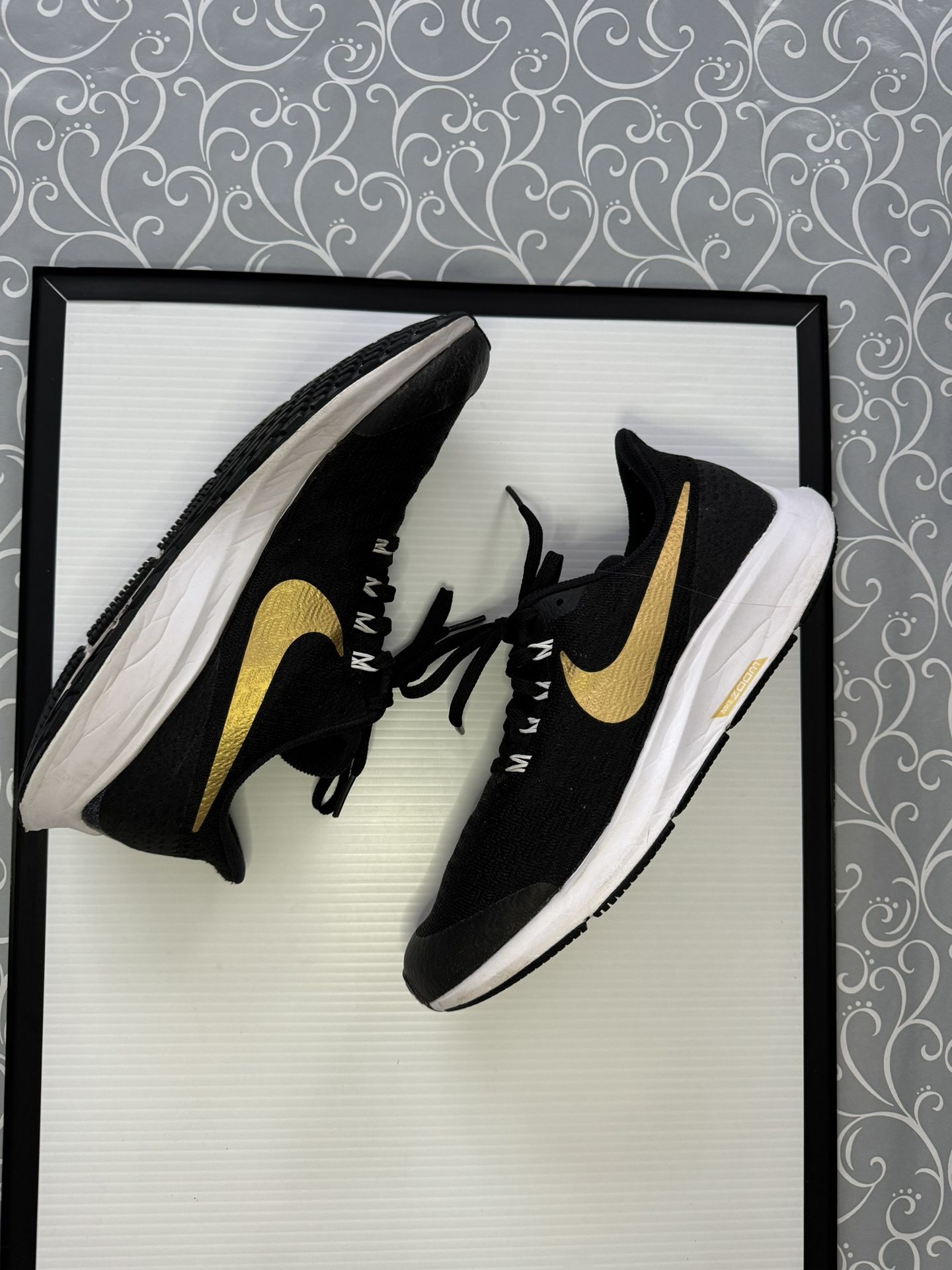 Nike Youth/Womens Shoe