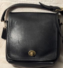 Black Vintage Coach Companion Flap 9076 Leather Handbag Classic Gold Hardware