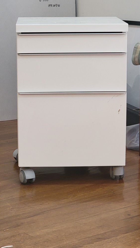 Small Drawers/file Cabinet