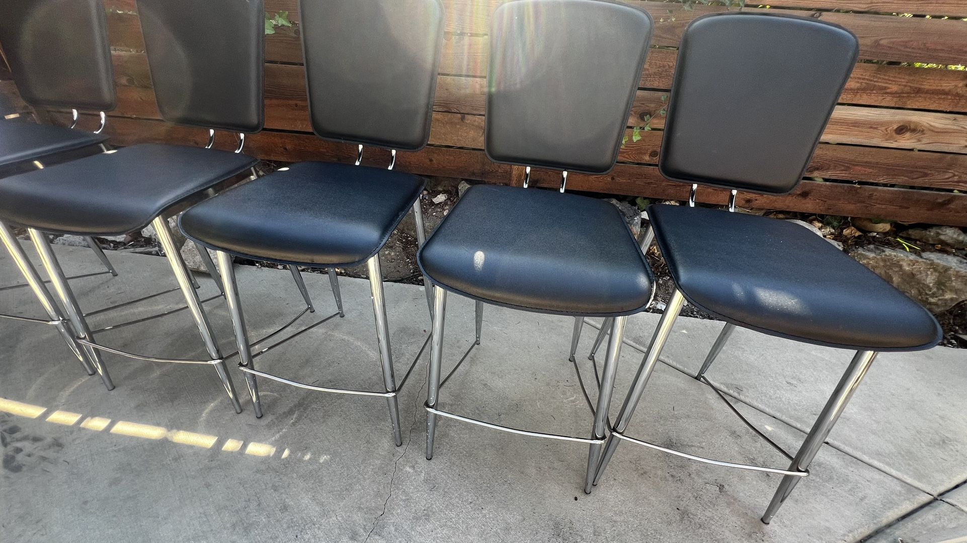 black bar stools