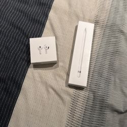 Apple AirPods And Pencil Combo