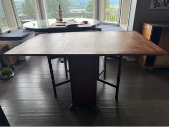 Vintage Gateleg drop leaf dining table/entry table