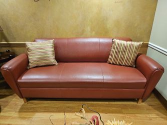 Sofa couch in very good condition