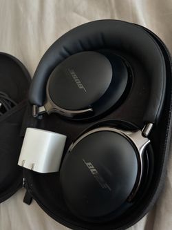 Bose Quietcomfort Ultras - New