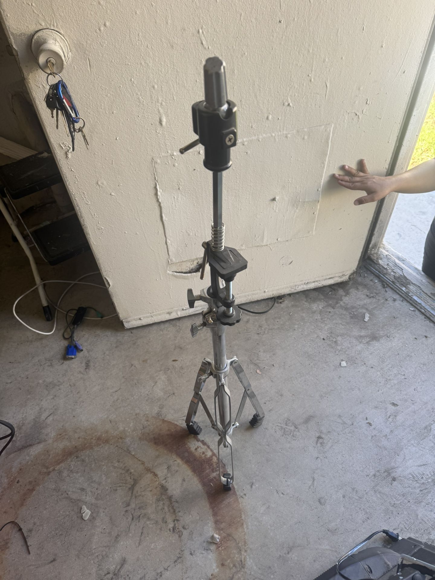 Doll stand