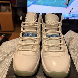 Jordan 11 Legend Blue