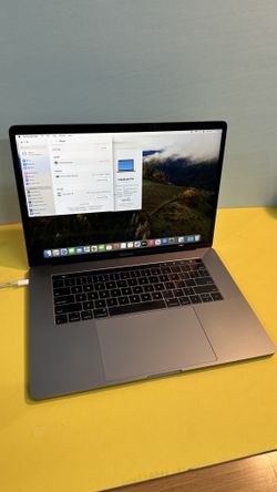 MacBook Pro 15” 2018 