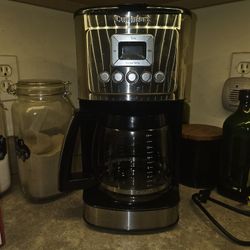 Cuisinart Coffee Maker, 14-Cup Glass Carafe, Fully Automatic for Brew Strength Control & 1-4 Cup Setting, Stainless Steel, DCC-3200P1