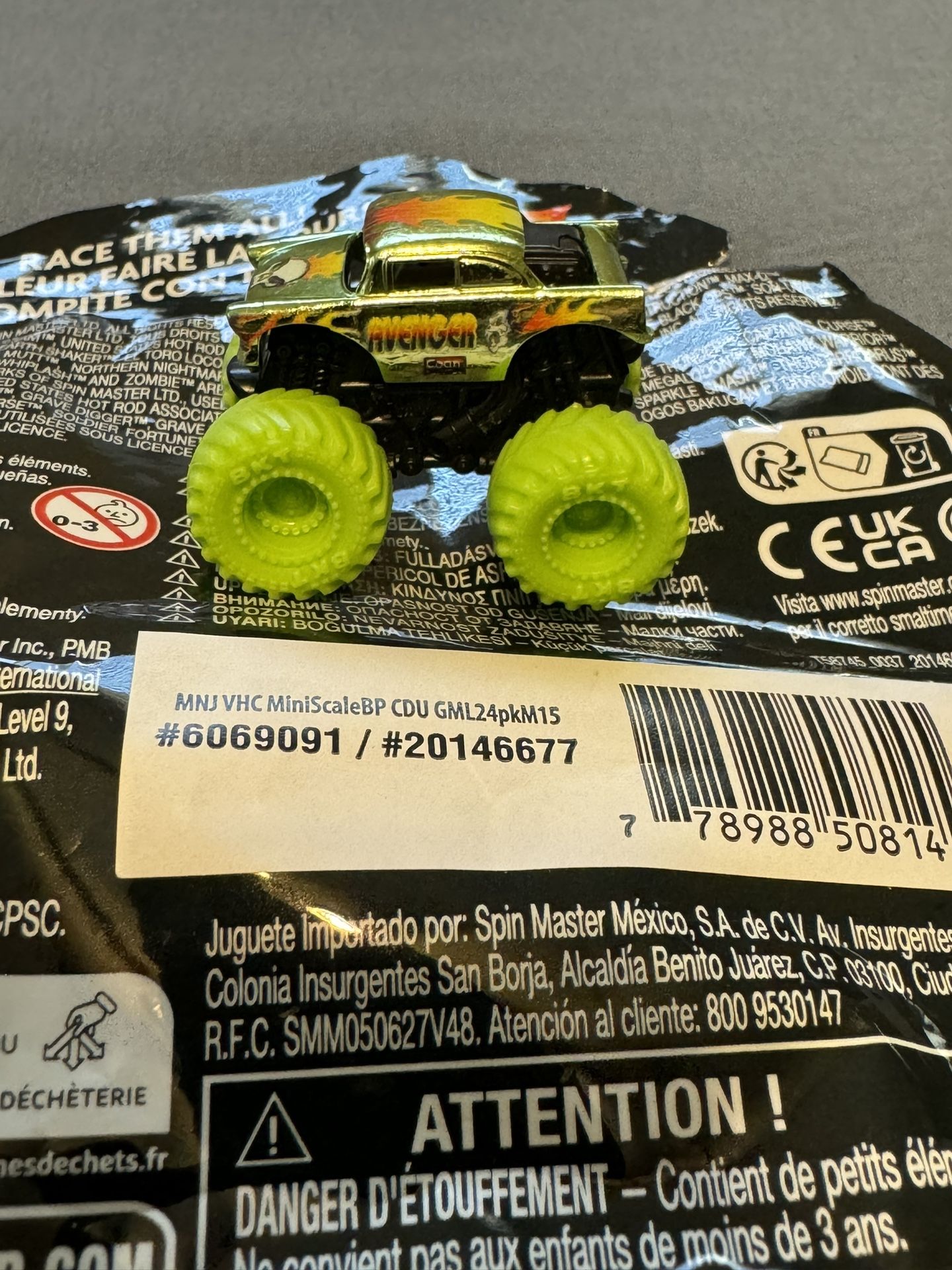 Monster Jam MINI Truck #677