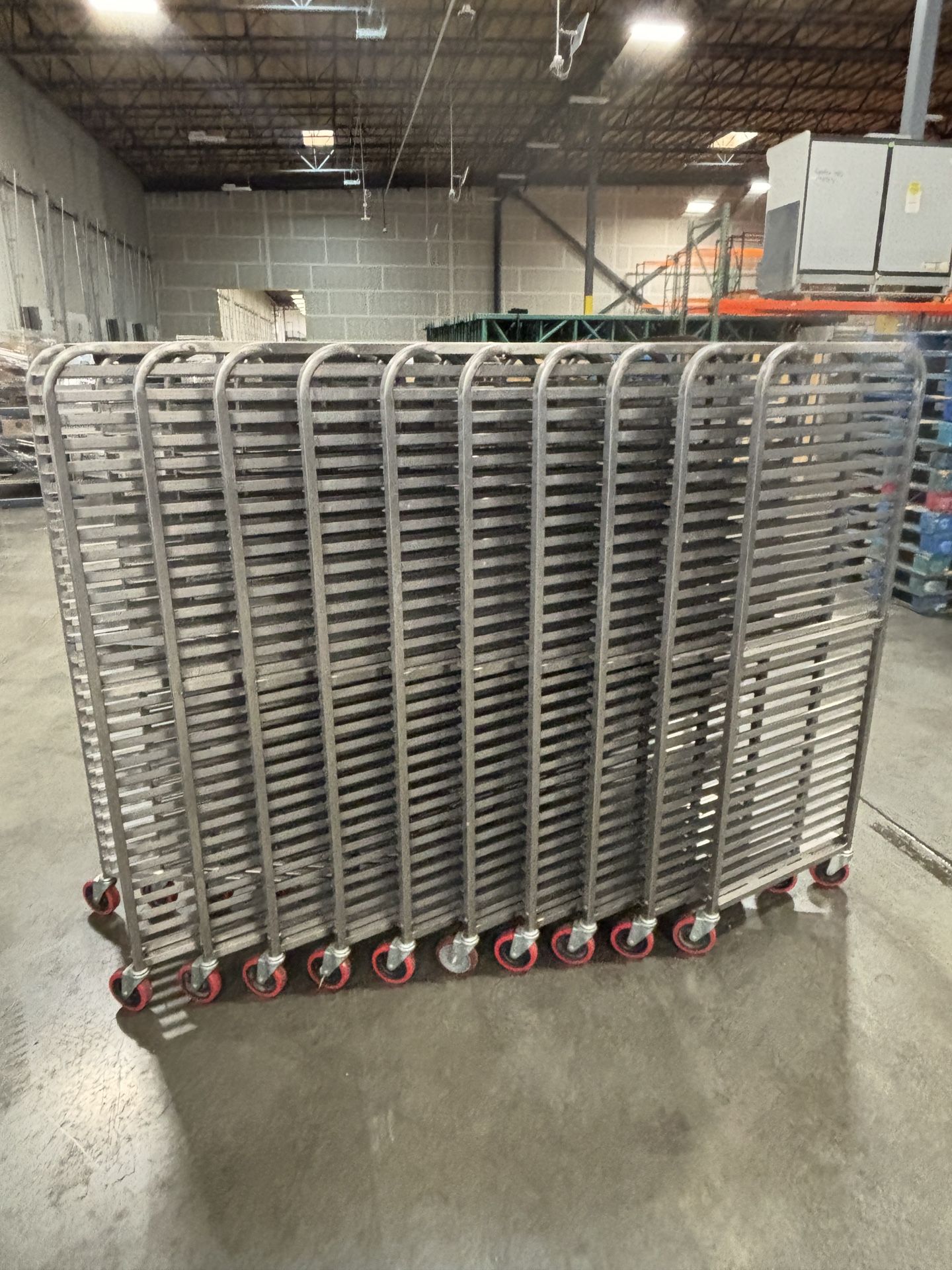 Z Rack Cooling Bakery Racks