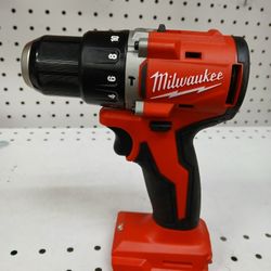 Milwaukee New Hammer Drill 18M Brushless 