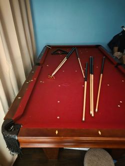 Pool table