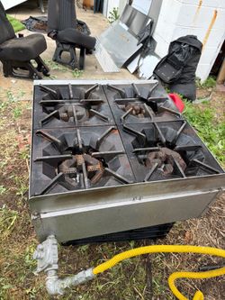 Gas range commercial