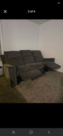 Reclining sofa (Ashley)