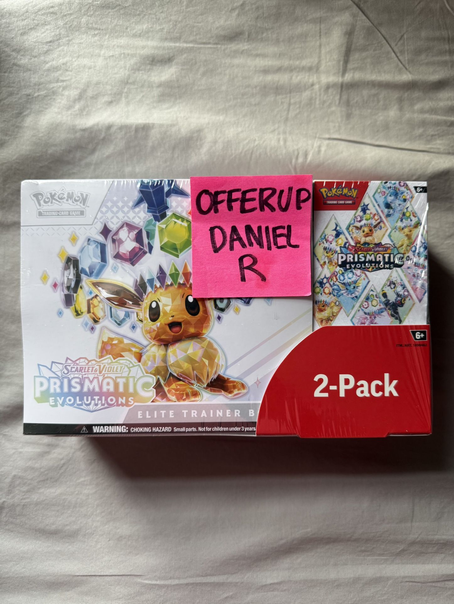 POKÉMON SCARLET VIOLET PRISTMATIC EVOLUTION ETB + BOOSTER BUNDLE