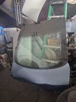 Scion tc 05-10 rear glass