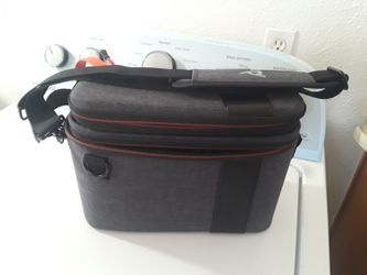 PDP Gaming Nintendo Switch Pull-N-Go Case