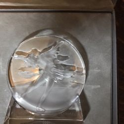 Lalique 1992 Figure Skater Paperweight 