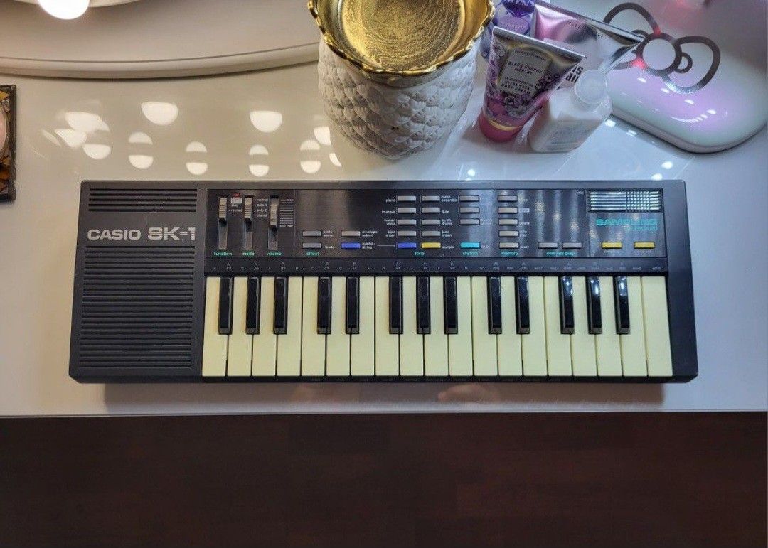 Vintage 1985-86 Casio Sampling Keyboard Everything Works Batteries Included 