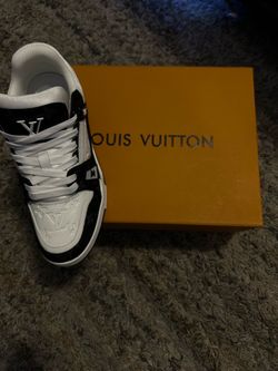 Lv shoes size 7