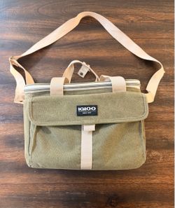 Igloo Cooler / Lunch Bag