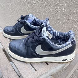 Nike Air Force 1 Men US 9