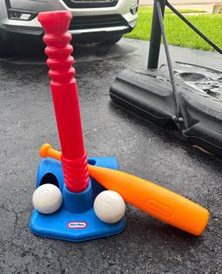 Little tikes Tball set