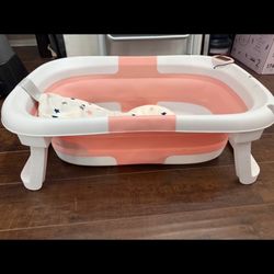 Collapsed Baby Bath Tub
